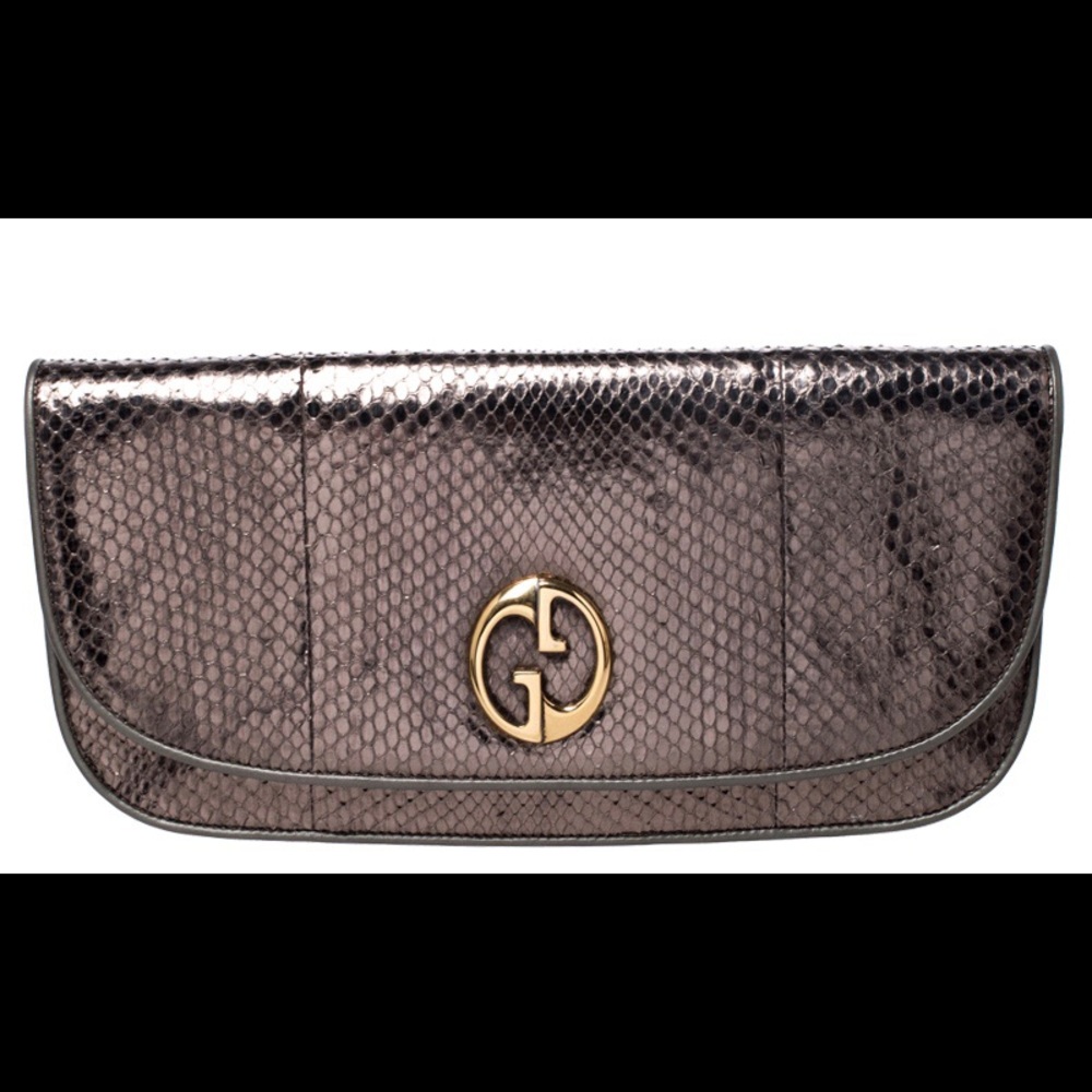 Gucci Metallic Python 1973 Clutch - image 5